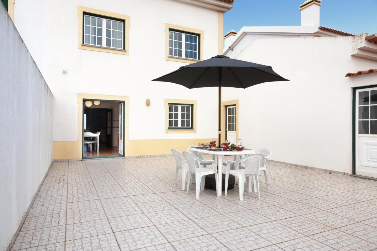 Ocean Breeze Villa Atouguia Da Baleia Exterior foto